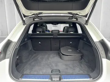MERCEDES-BENZ EQE 350   SUV AMG Edit 96kWh Night Pan&hellip;