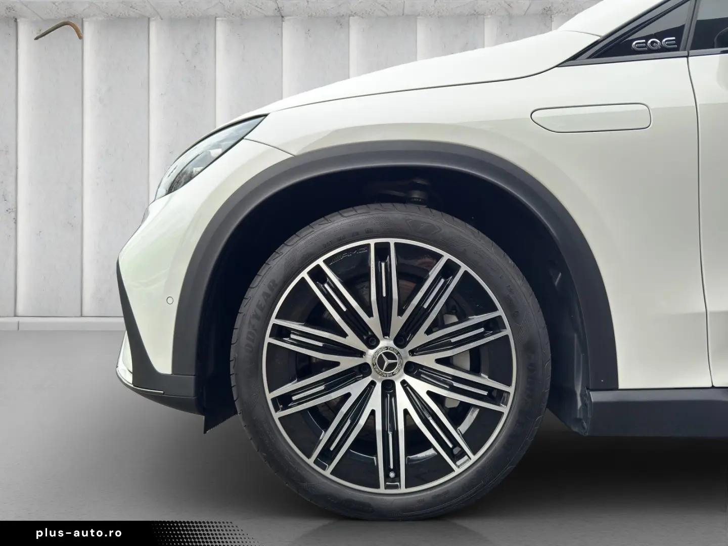 MERCEDES-BENZ EQE 350   SUV AMG Edit 96kWh Night Pan&hellip;