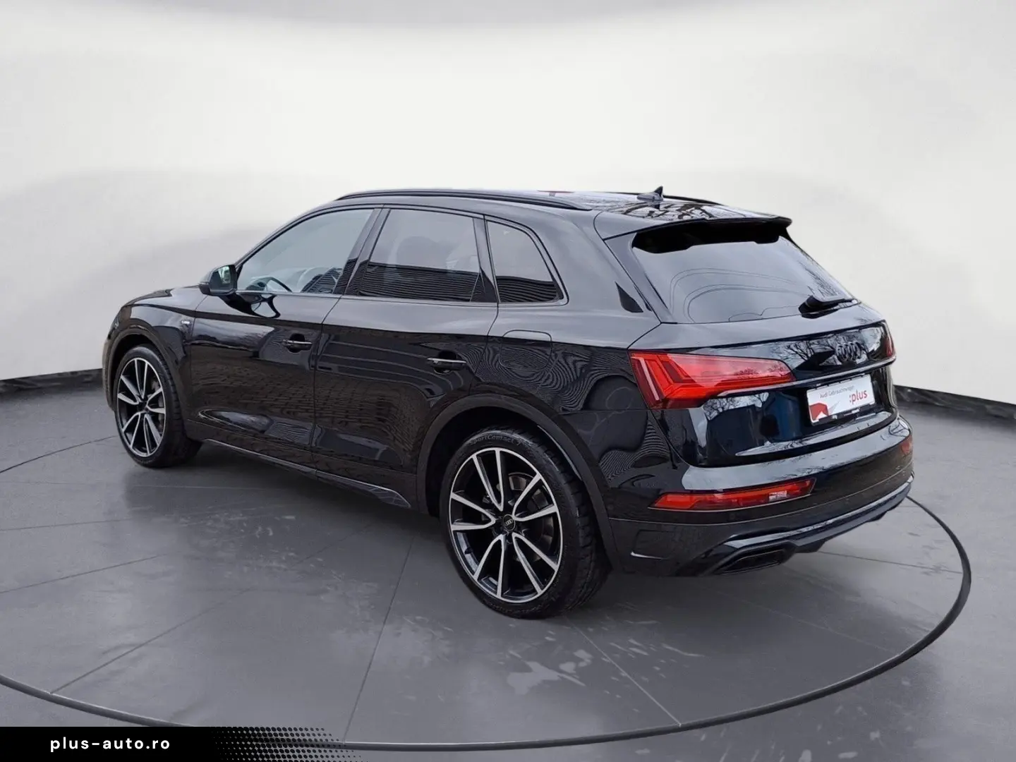 AUDI Q5 55 TFSIe quattro S tronic S line  AHK Stadt P