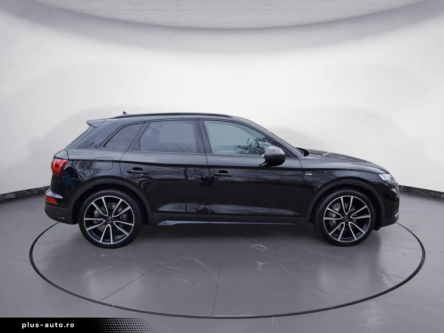 AUDI Q5 55 TFSIe quattro S tronic S line  AHK Stadt P