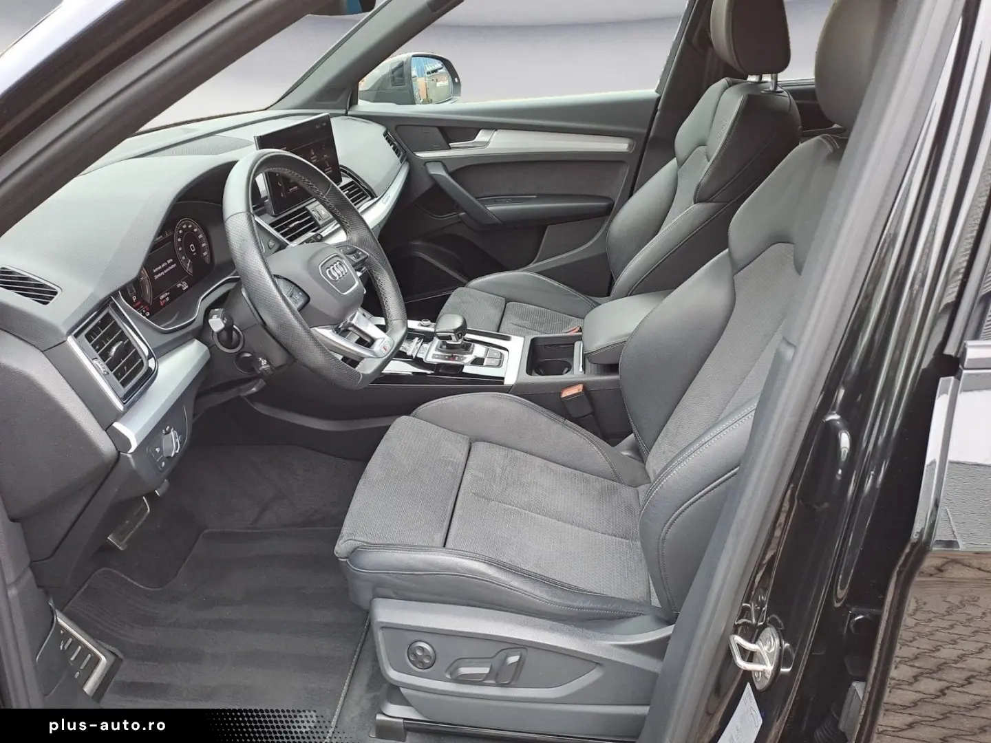 AUDI Q5 55 TFSIe quattro S tronic S line  AHK Stadt P