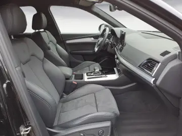 AUDI Q5 55 TFSIe quattro S tronic S line  AHK Stadt P