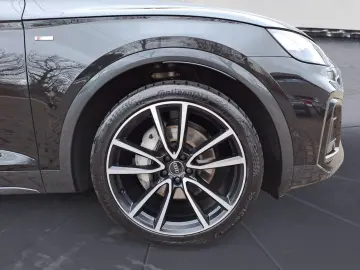 AUDI Q5 55 TFSIe quattro S tronic S line  AHK Stadt P