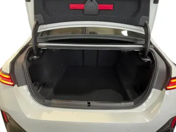 BMW 520 d M Sport Carbon Fahrassist AHK HUD Pano 360