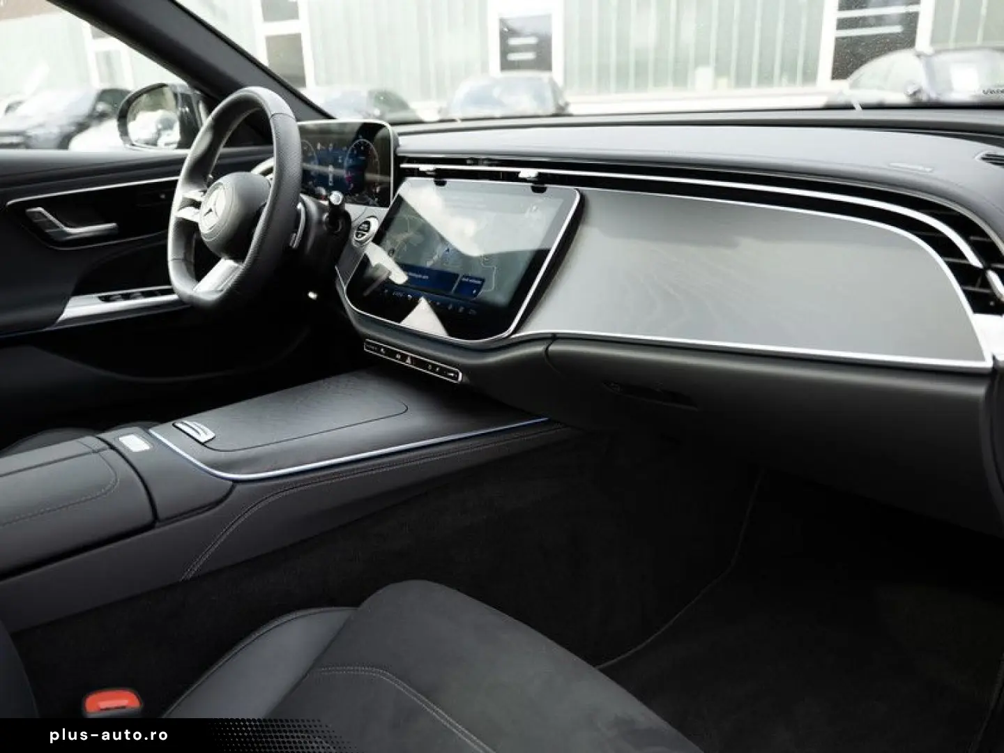 MERCEDES-BENZ E200 AMG-Sport LED 360 Pano Night Totw Distr