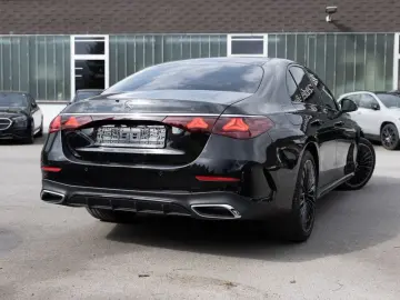 MERCEDES-BENZ E200 AMG-Sport LED 360 Pano Night Totw Distr
