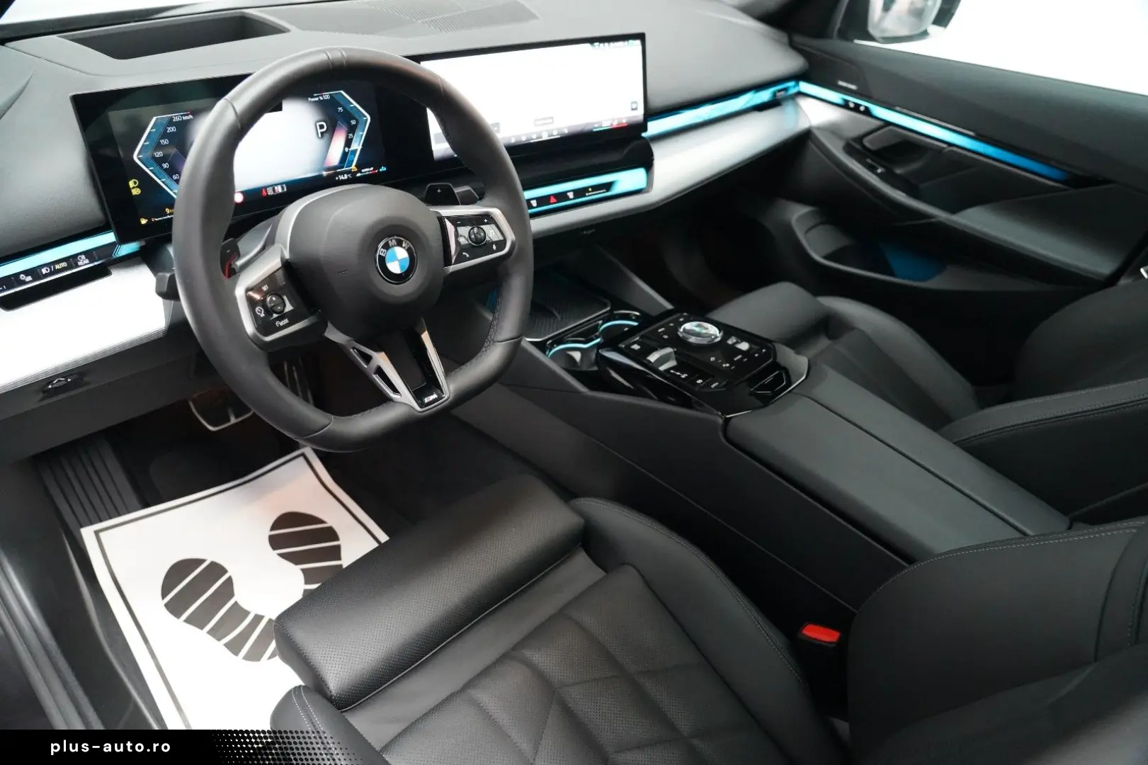 BMW 520d xDrive M Sport PANO AHK 360 HUD KEY H&K