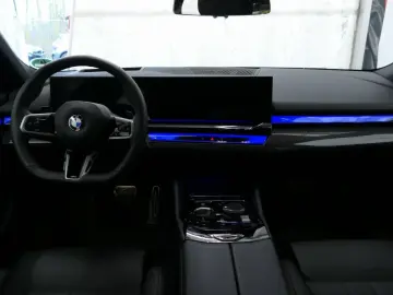 BMW 520d M Sport SurView ACC HUD Sitzbel.H K.AHK 20