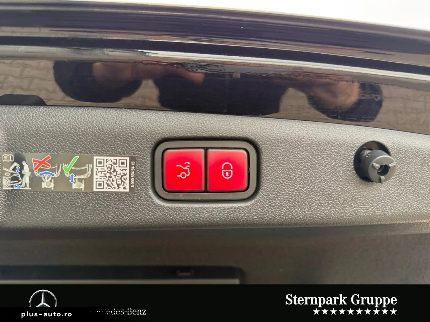 MERCEDES-BENZ E 200 AMG Distro SUPER Pano 360 Memory Burm