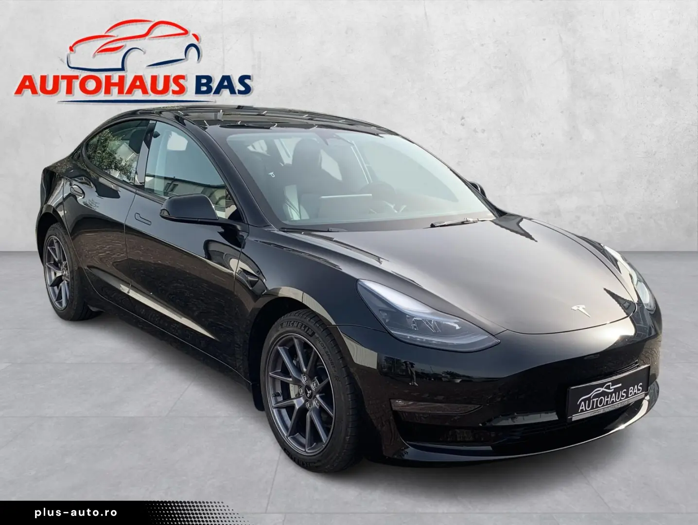 TESLA Model 3 Long Range AWD  1.Hand