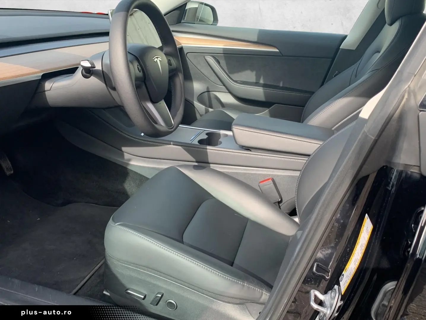 TESLA Model 3 Long Range AWD  1.Hand