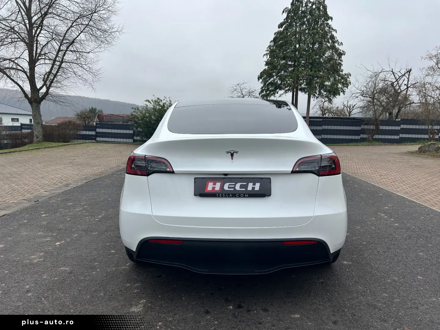 TESLA Model Y Long Range RWD Hinterradantrieb