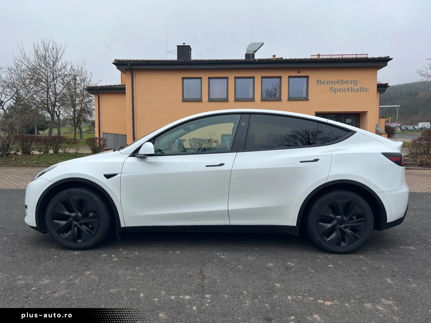 TESLA Model Y Long Range RWD Hinterradantrieb