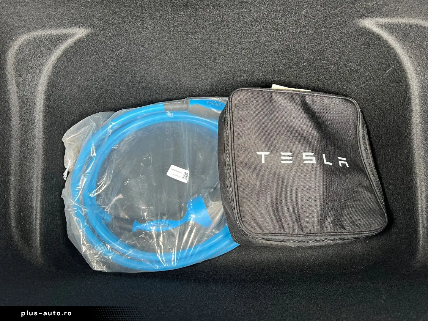 TESLA Model Y Long Range RWD Hinterradantrieb