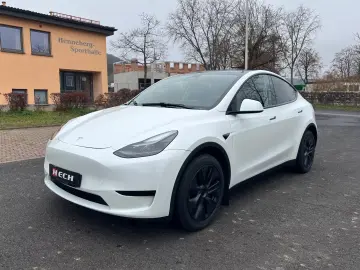 TESLA Model Y Long Range RWD Hinterradantrieb