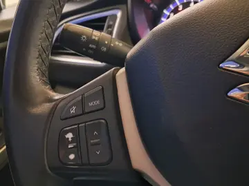 SUZUKI SX4 LUXUS AT ALLFRIP 140CP 2019