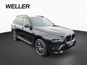 BMW X7 xDr40i M SPORT KomSi StHz SkyL AHK Iconic 360