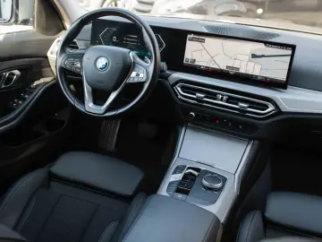BMW Seria 3 320e Aut.