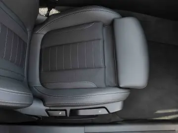 BMW Seria 3 320e Aut.