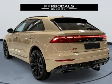 AUDI Q8 50 TDI Quattro 286hp Panorama 23  B&O  VAT