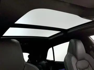 AUDI Q8 50 TDI Quattro 286hp Panorama 23  B&O  VAT