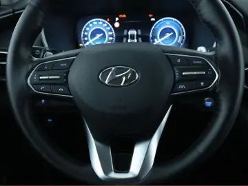 HYUNDAI Santa Fe 1.6 T-GDI Plug-in