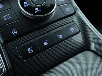 HYUNDAI Santa Fe 1.6 T-GDI Plug-in