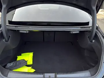 MERCEDES-BENZ CLA 250 AMG Pano Kamera Sound Alcantara 18 LED