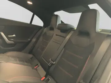 MERCEDES-BENZ CLA 250 e Coupé AMG DISTR PANO KEYL MBEAM KAM
