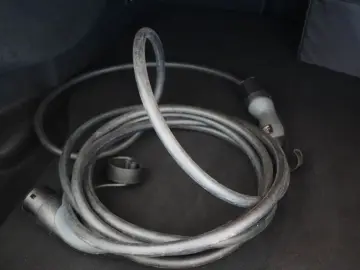 MERCEDES-BENZ CLA 250e Progressive Leder Navi Panoramad. SHZ