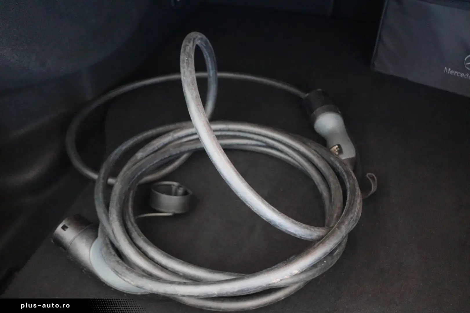 MERCEDES-BENZ CLA 250e Progressive Leder Navi Panoramad. SHZ