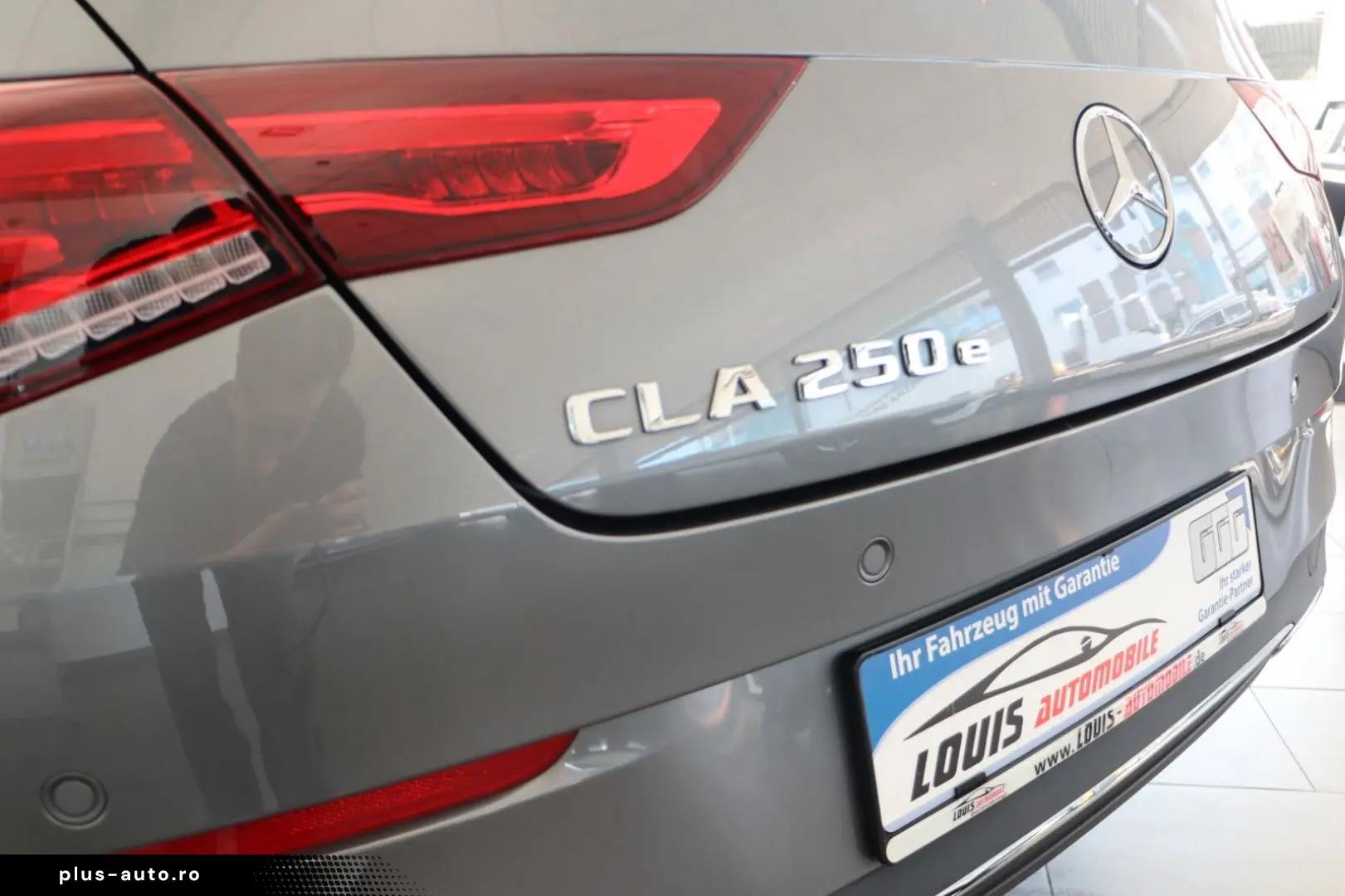 MERCEDES-BENZ CLA 250e Progressive Leder Navi Panoramad. SHZ