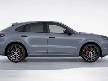 PORSCHE Cayenne S E-Hybrid Coupe   SportDesign Paket