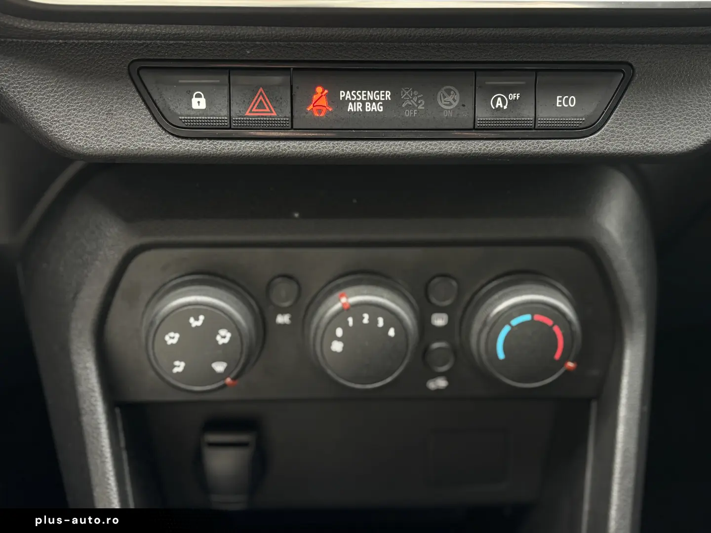 Dacia Logan TCe 90 MT6 Expression