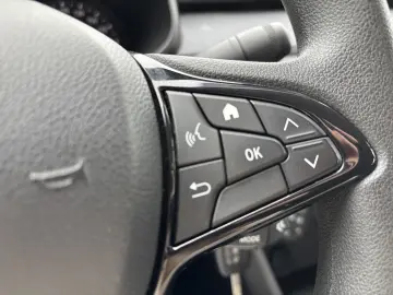 Dacia Logan TCe 90 MT6 Expression