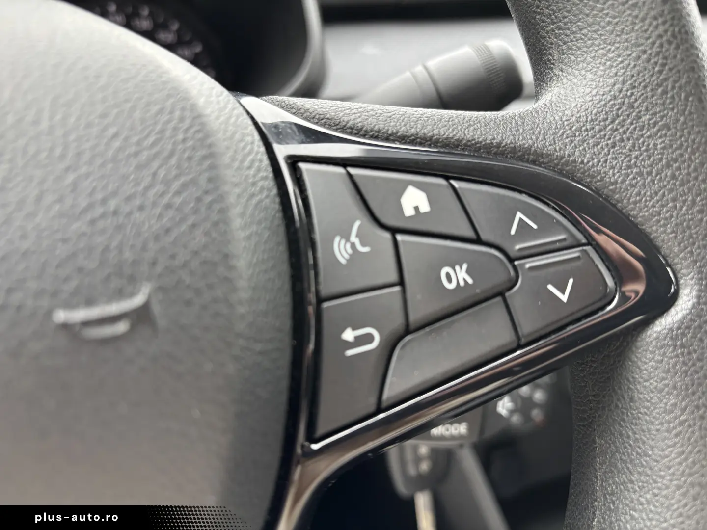 Dacia Logan TCe 90 MT6 Expression