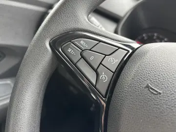 Dacia Logan TCe 90 MT6 Expression