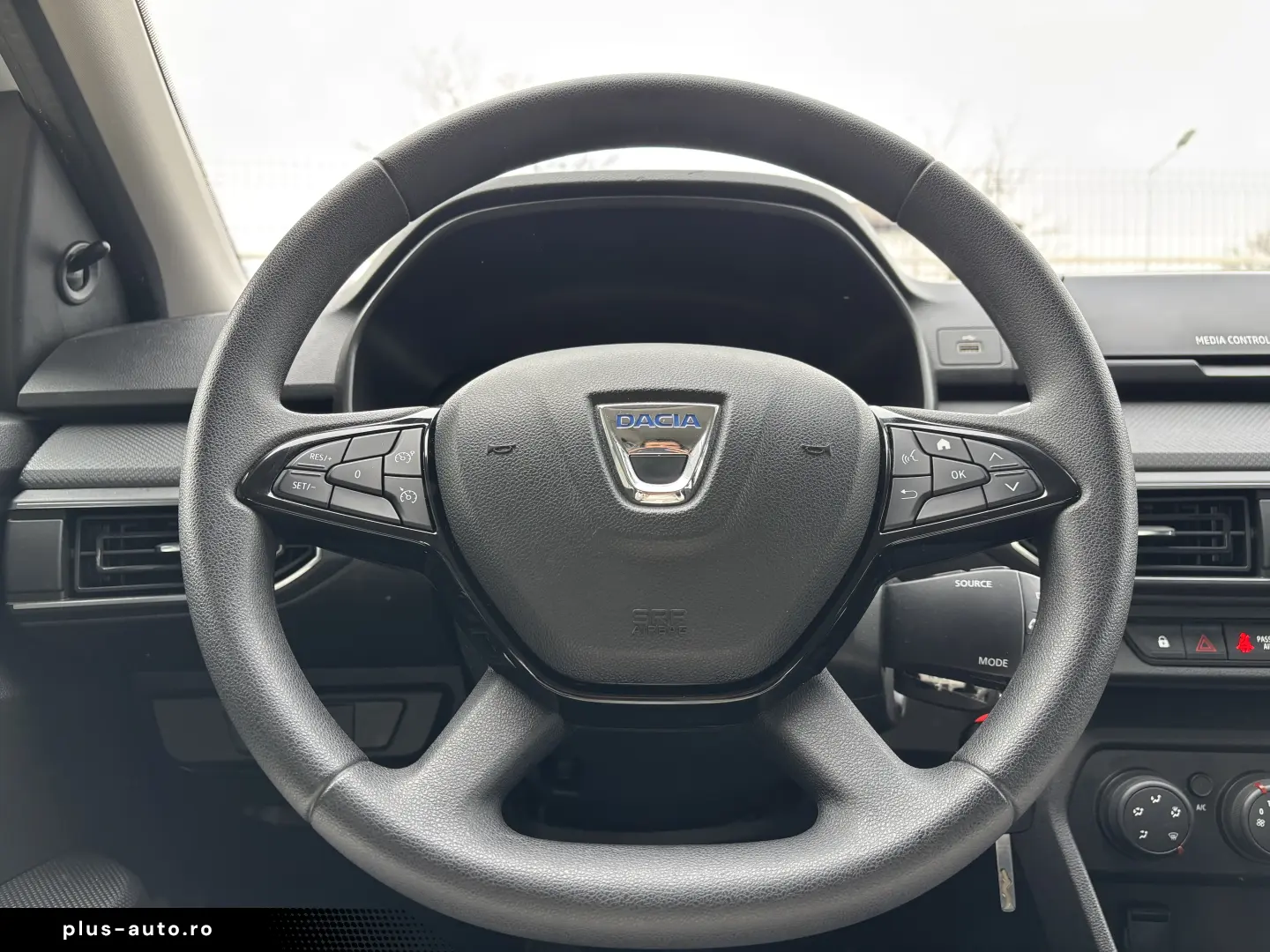 Dacia Logan TCe 90 MT6 Expression