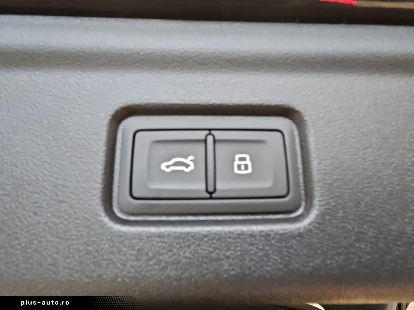 Audi A6 Sportback e-tron AHK LED Kamera PDC LM Tempo