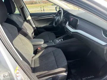 Škoda Octavia Combi STYLE 2.0 TDI DSG