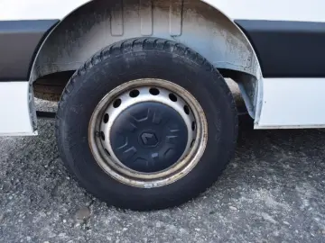 RENAULT MASTER 2.3 dCi 180 3 5t L2H2 Front Basis