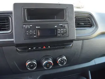 RENAULT MASTER 2.3 dCi 180 3 5t L2H2 Front Basis