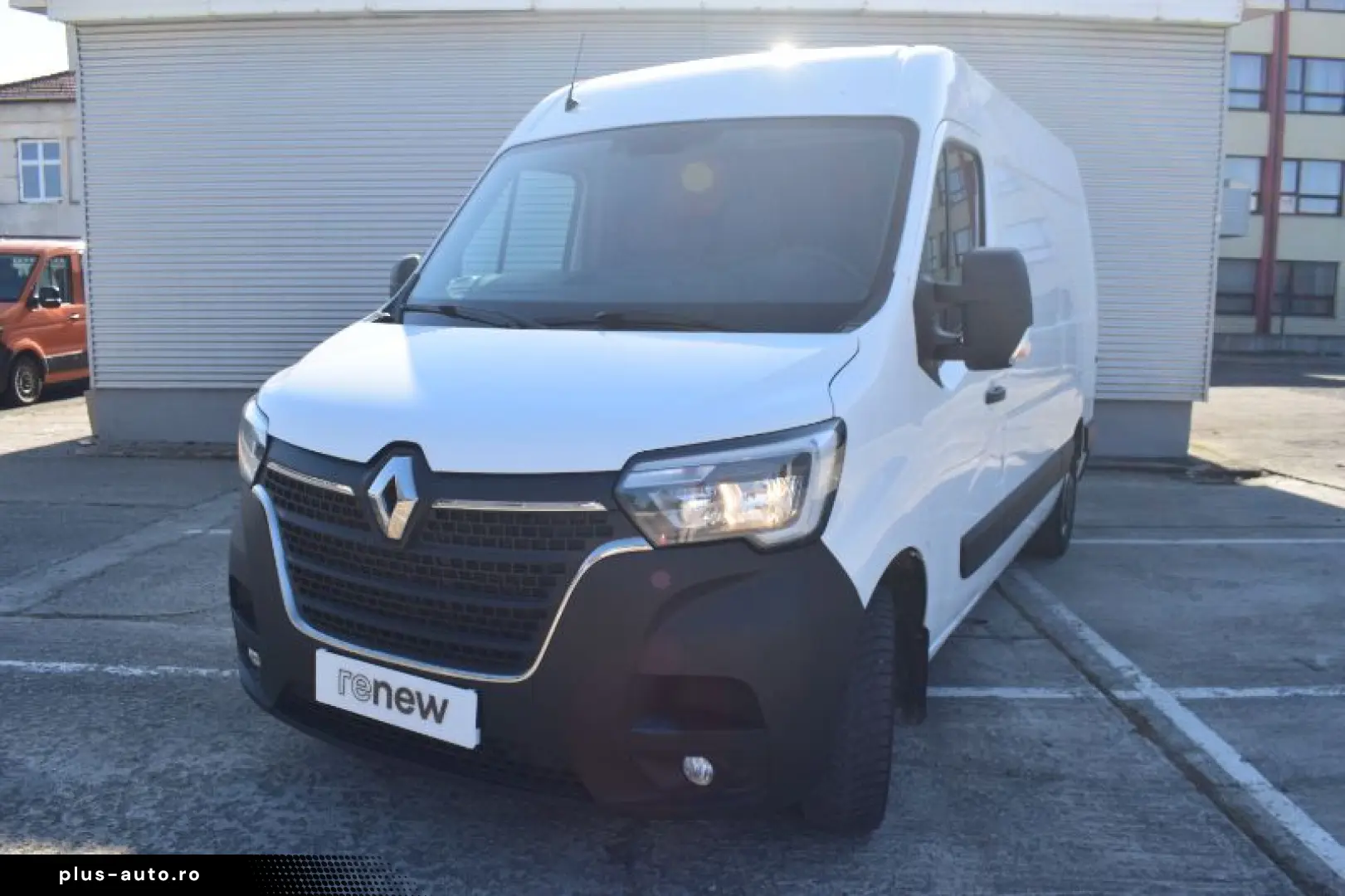 RENAULT MASTER 2.3 dCi 180 3 5t L2H2 Front Basis