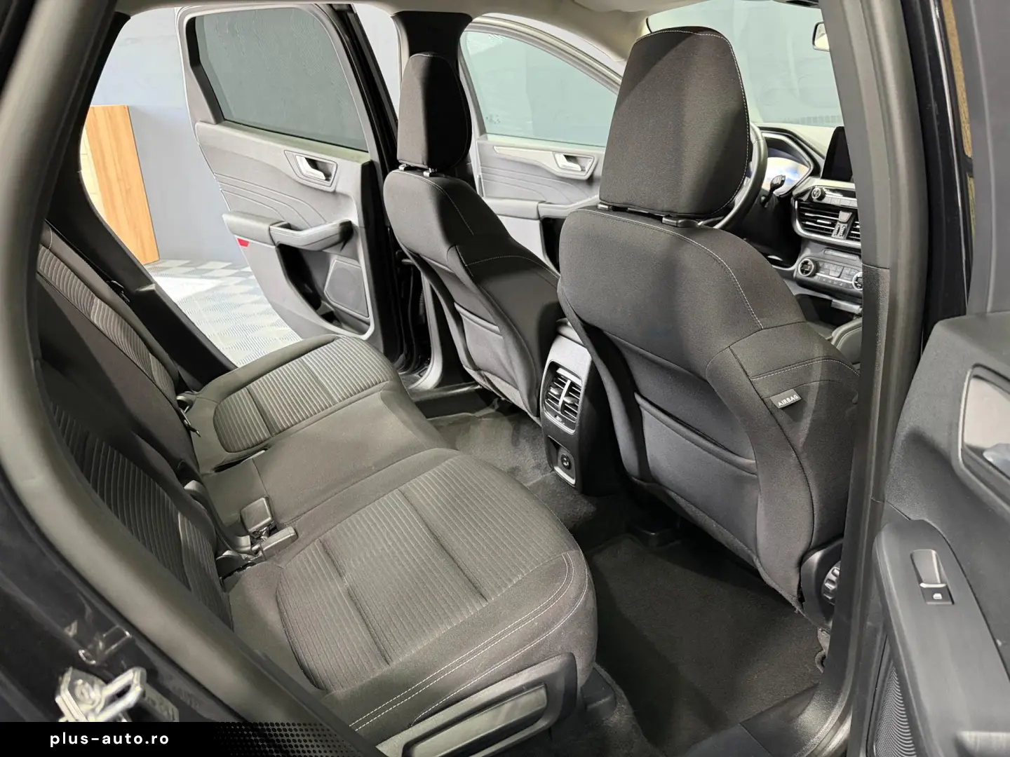 FORD Kuga 2.5 Duratec PHEV TITANIUM