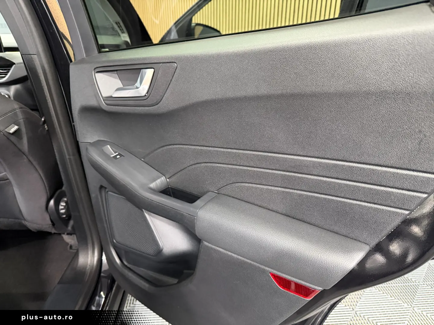 FORD Kuga 2.5 Duratec PHEV TITANIUM