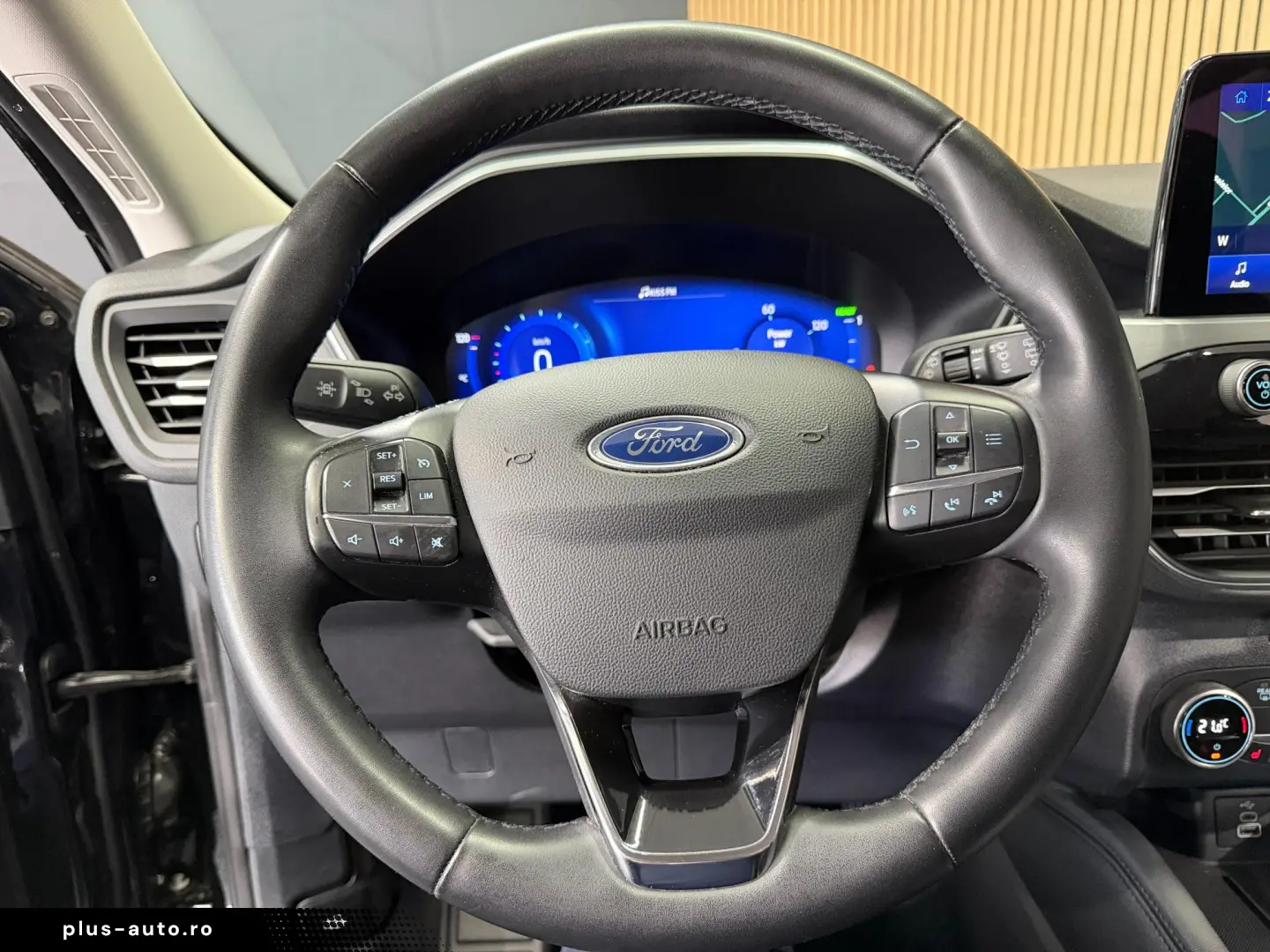 FORD Kuga 2.5 Duratec PHEV TITANIUM