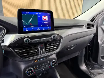 FORD Kuga 2.5 Duratec PHEV TITANIUM