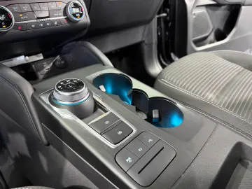 FORD Kuga 2.5 Duratec PHEV TITANIUM