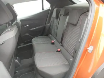 PEUGEOT 2008 Active Pack KLIMA  ZV  PDC  RFK  BC  Klima