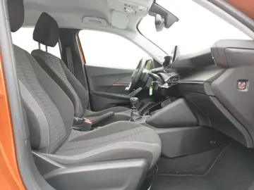 PEUGEOT 2008 Active Pack KLIMA  ZV  PDC  RFK  BC  Klima